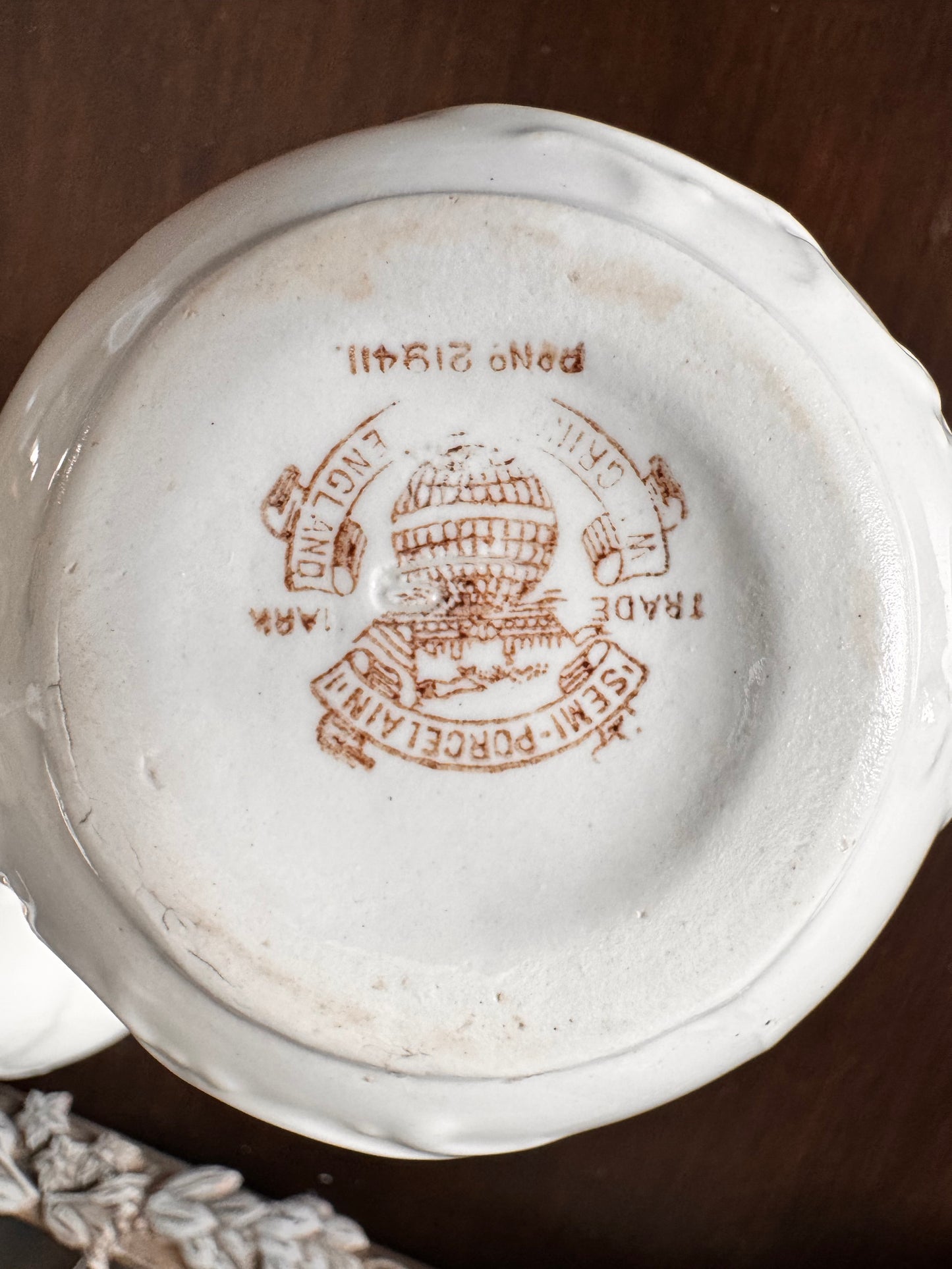 W.H. Grindley & Co. Toothbrush Holder and Rinse Cup (1891-1914)