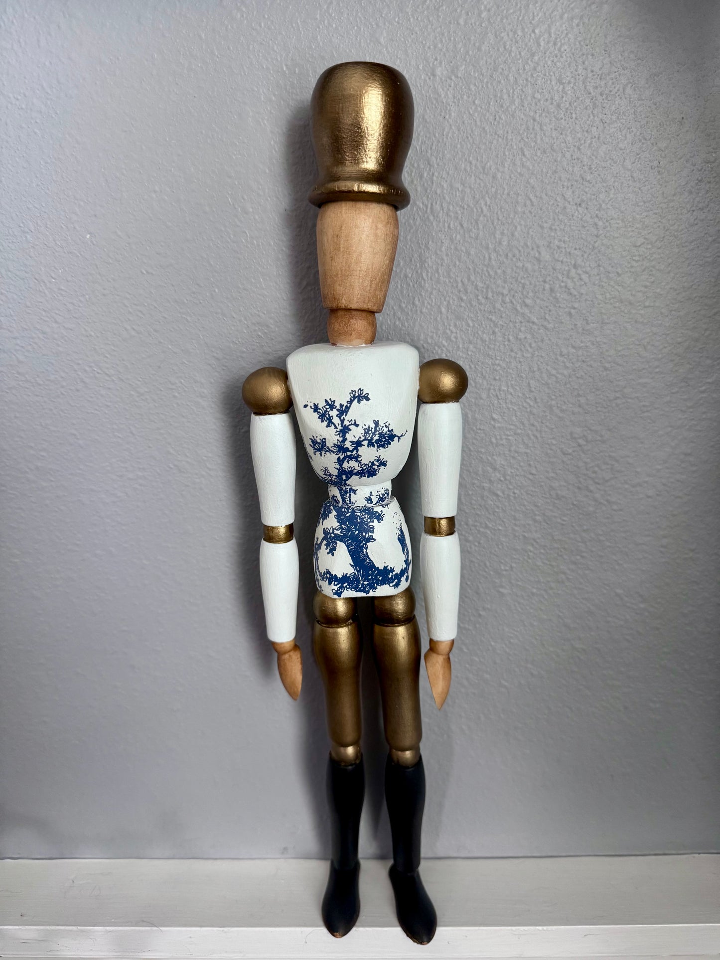 Solider Mannequin - Blue & White