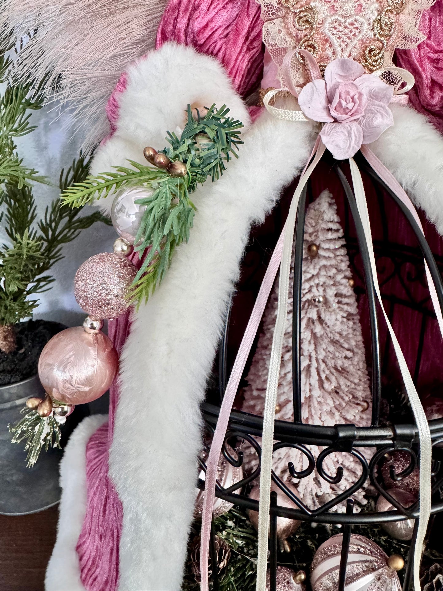 Angel with Christmas Scene