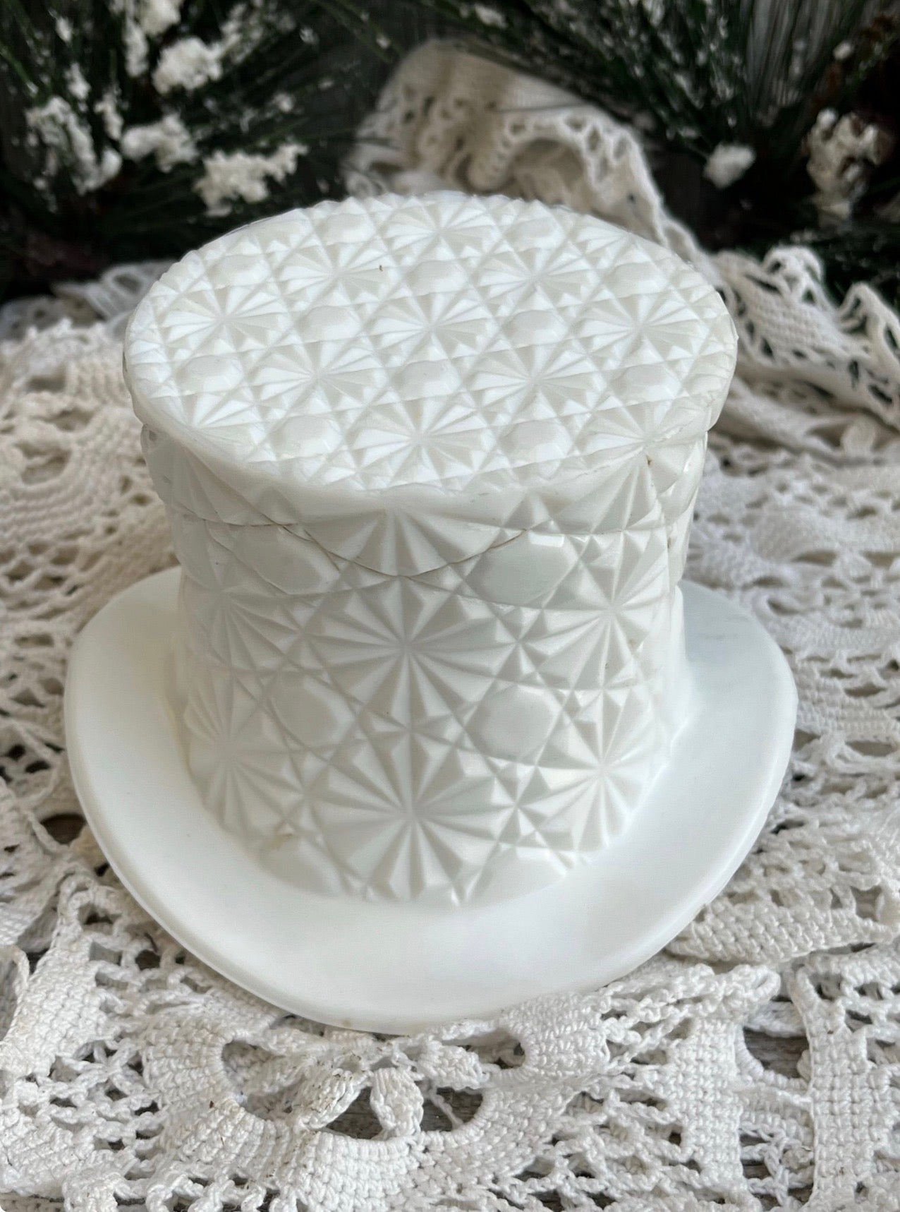 Vintage Daisy & Buttons Milk Glass Top Hat with Tree & Ribbon