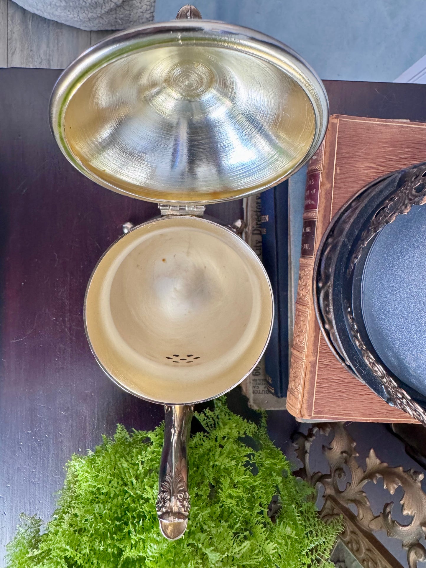 Gorgeous Tea/Coffee Pot