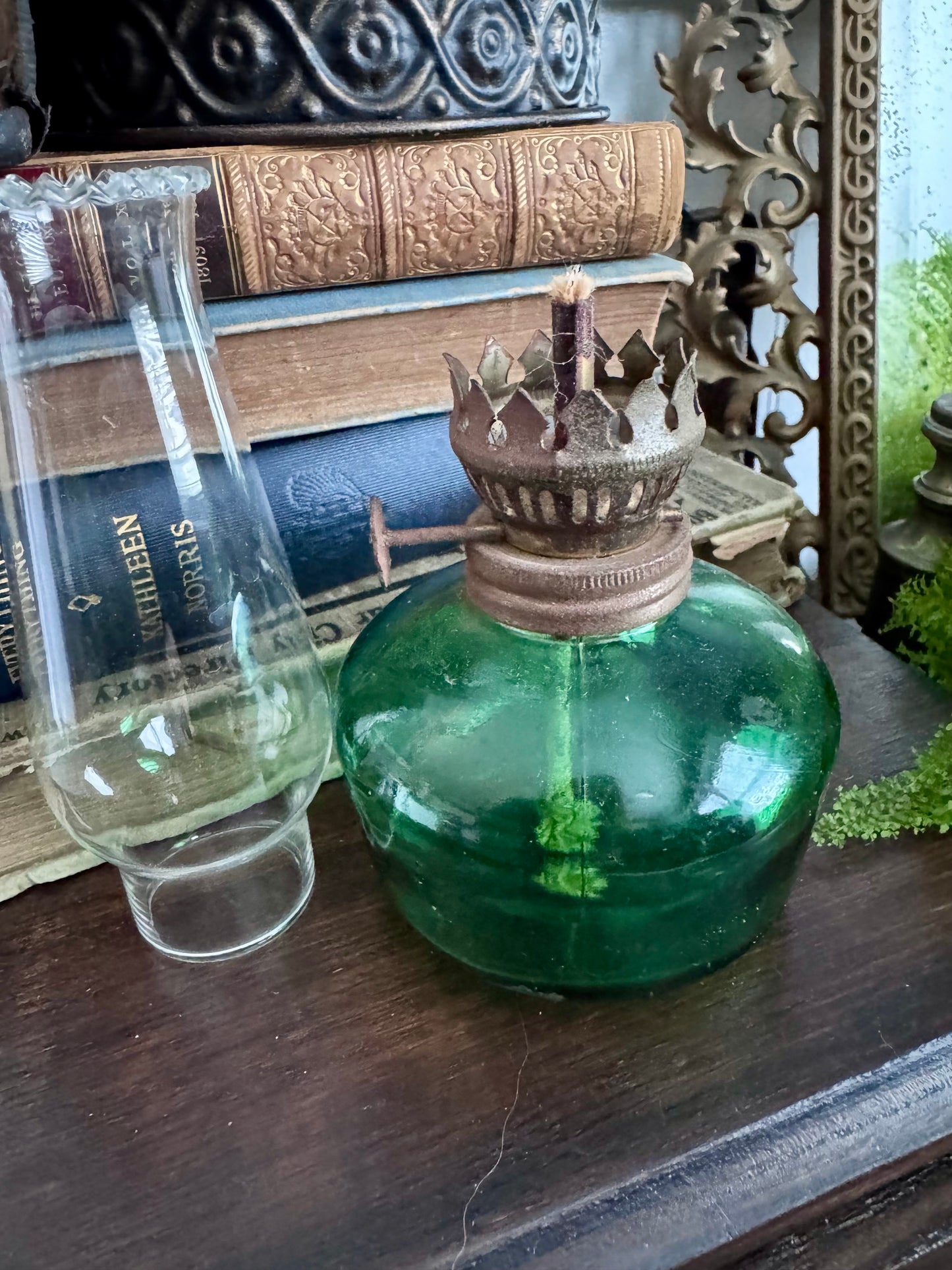 Green Bottom Oil Lamp