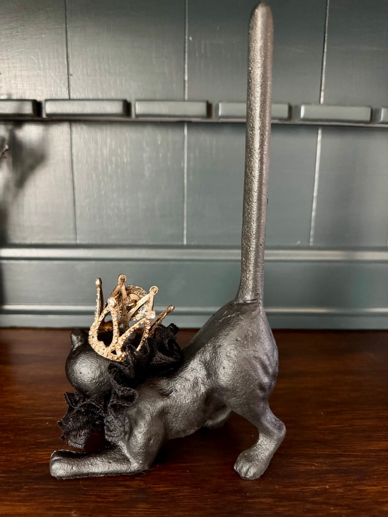 Hand Painted Cast Iron Black Cat Ring Holder with Removable Crown