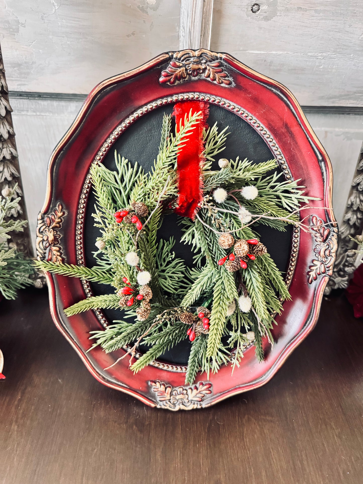 10x12 Ornate Frame with Wreath