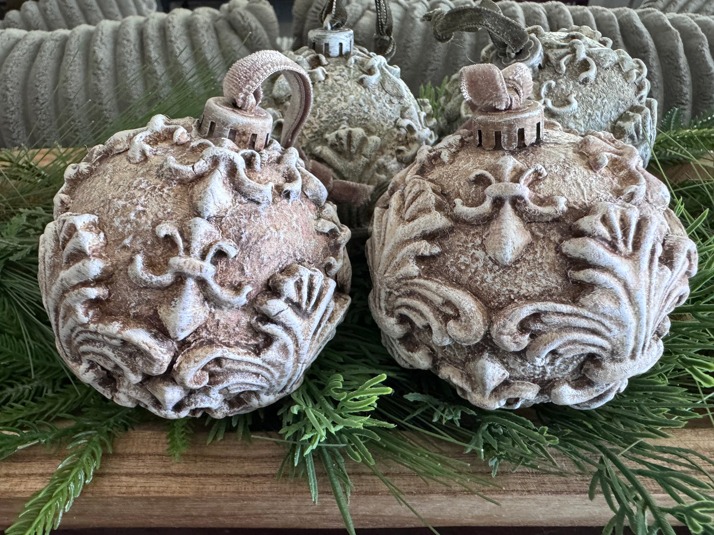 Fleur de Lis Ornament