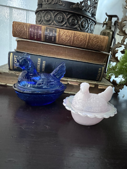 Hen on Nest Salt Cellar
