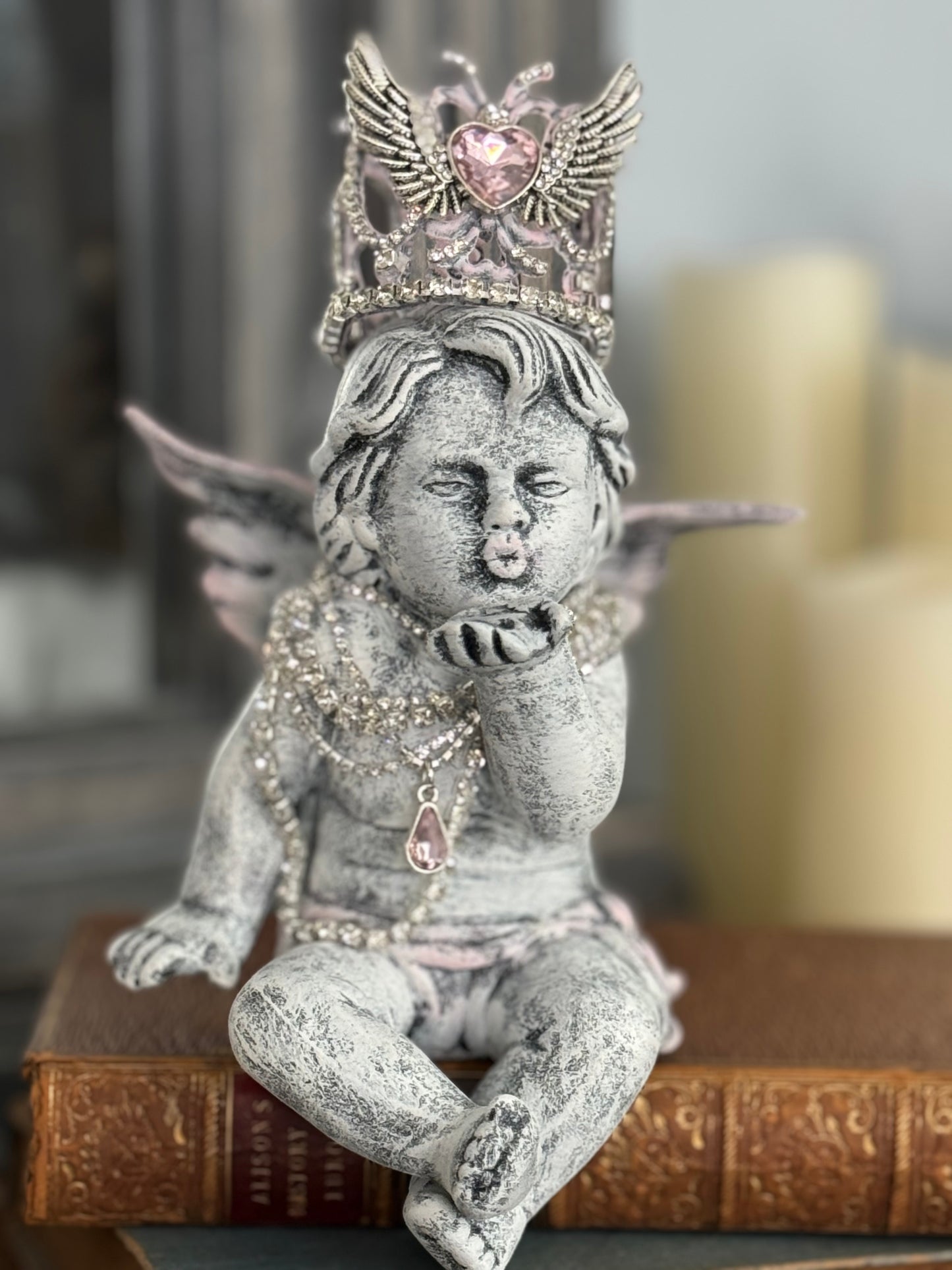 Blowing a Kiss Angel Shelf Sitter