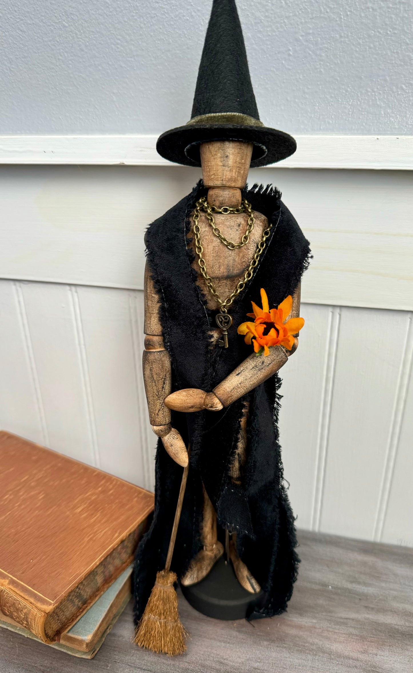 Witch Mannequin