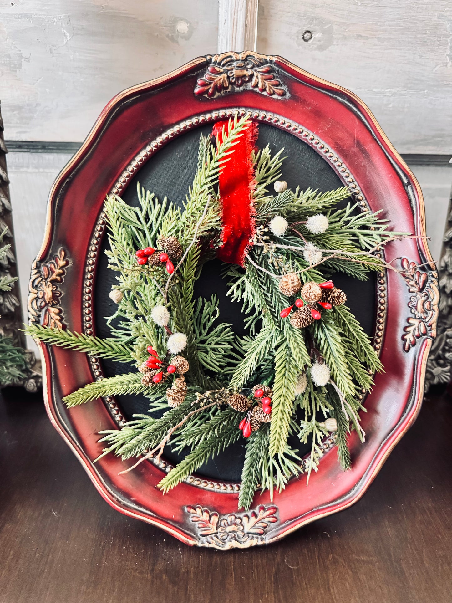 10x12 Ornate Frame with Wreath