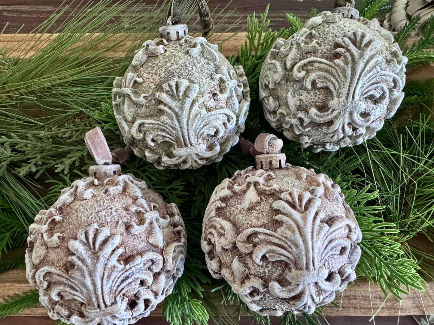Fleur de Lis Ornament