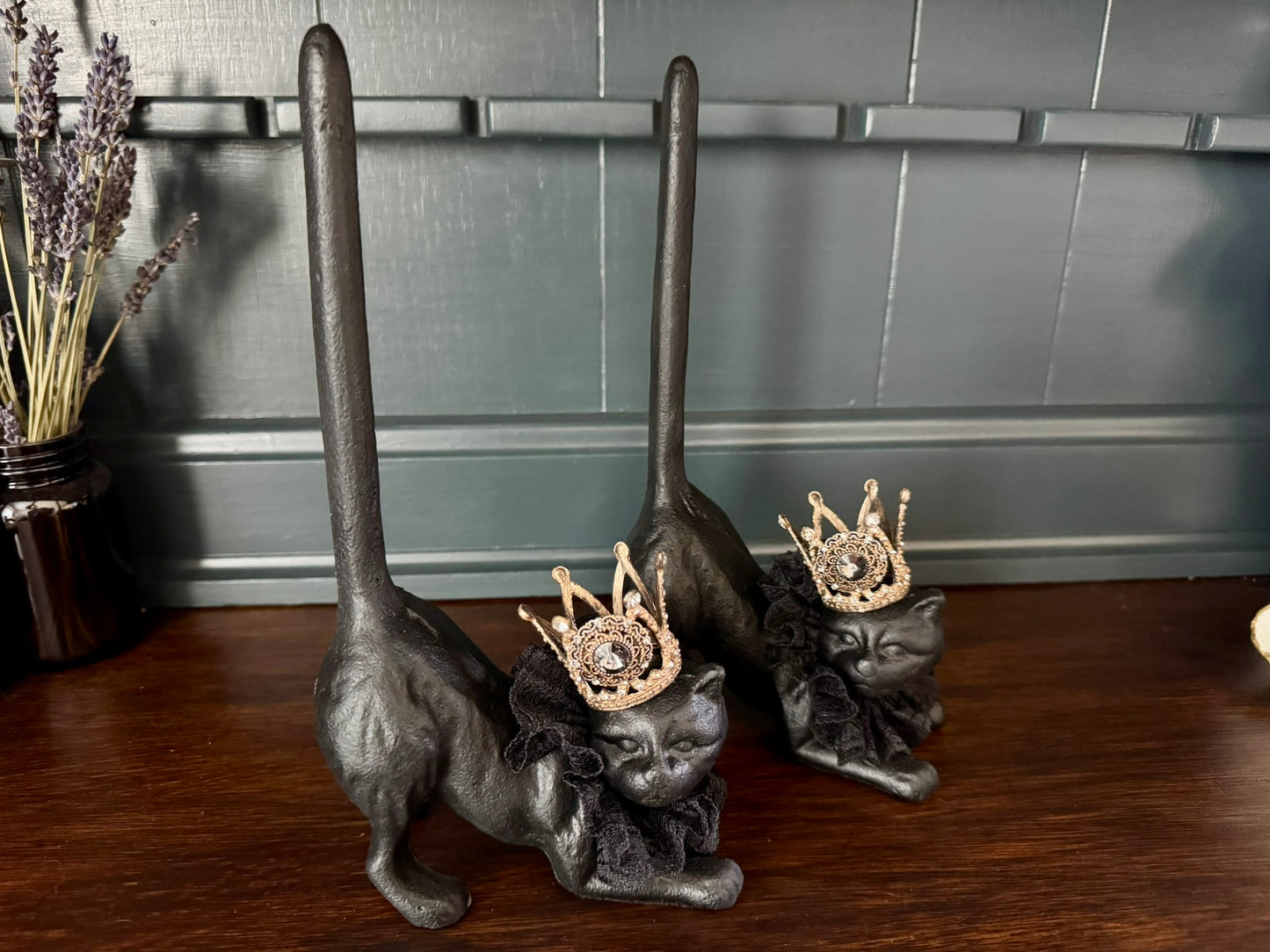 Hand Painted Cast Iron Black Cat Ring Holder with Removable Crown